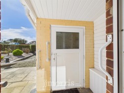 Maesglas, Cardigan, SA43