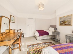 Cenarth, Newcastle Emlyn, SA38