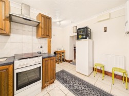 Milford Road, Johnston, SA62