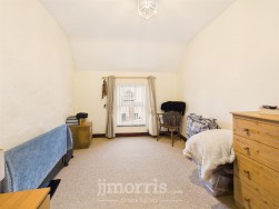 Milford Road, Johnston, SA62