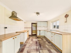 Cwmfelin Mynach, Whitland, SA34