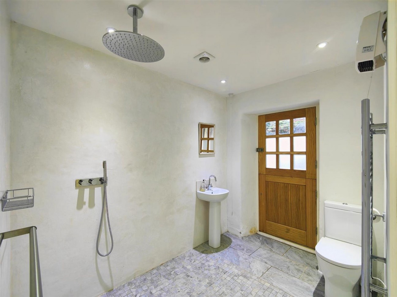 Upper West Street, Newport, SA42