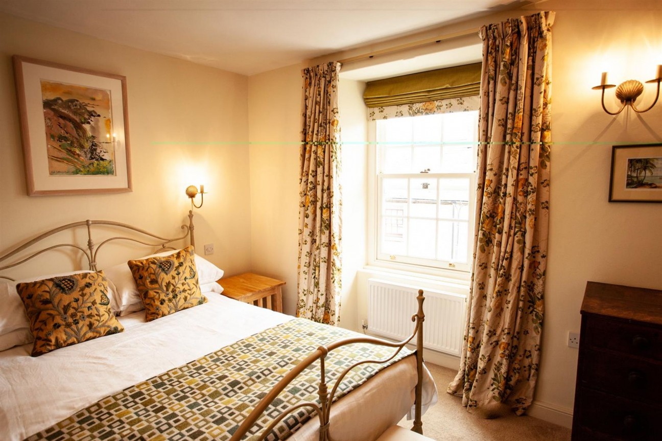 Upper West Street, Newport, SA42