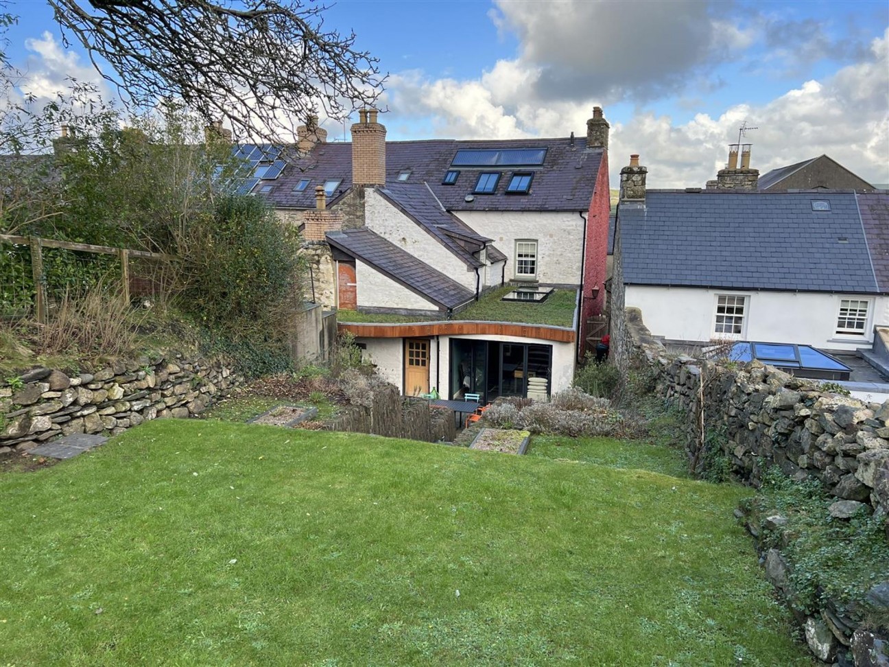 Upper West Street, Newport, SA42