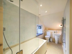 Upper West Street, Newport, SA42