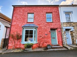 Upper West Street, Newport, SA42