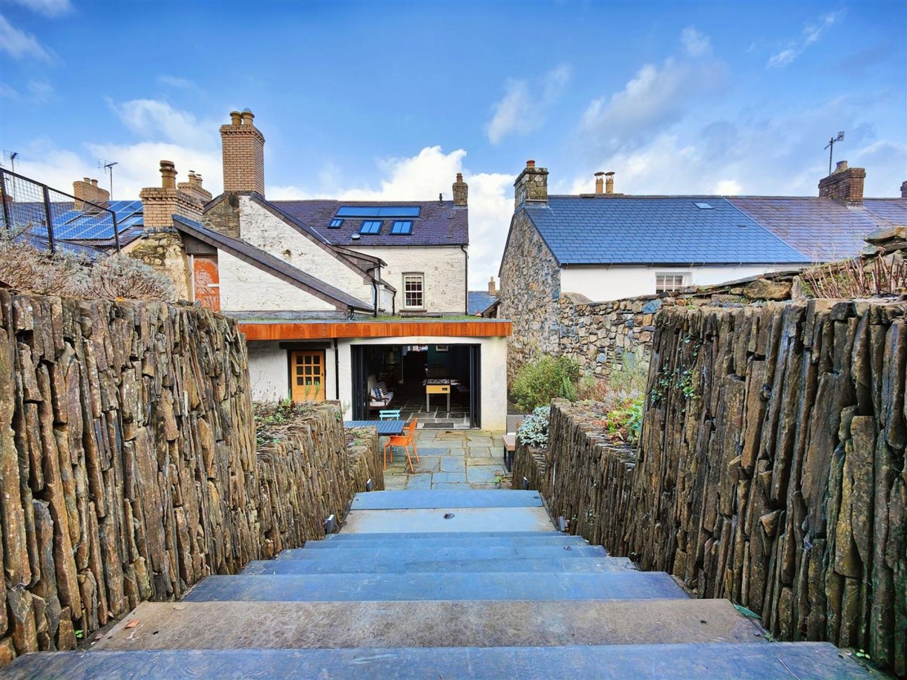 Upper West Street, Newport, SA42