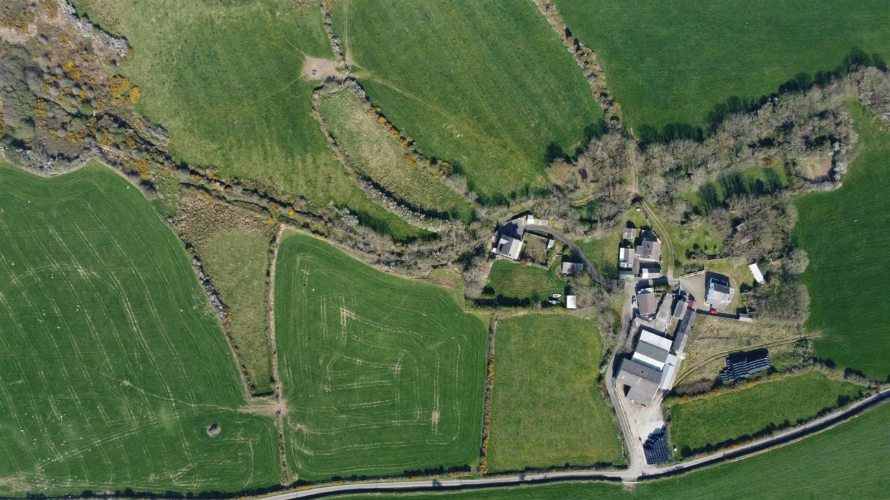 Carnhedryn, Solva, SA62