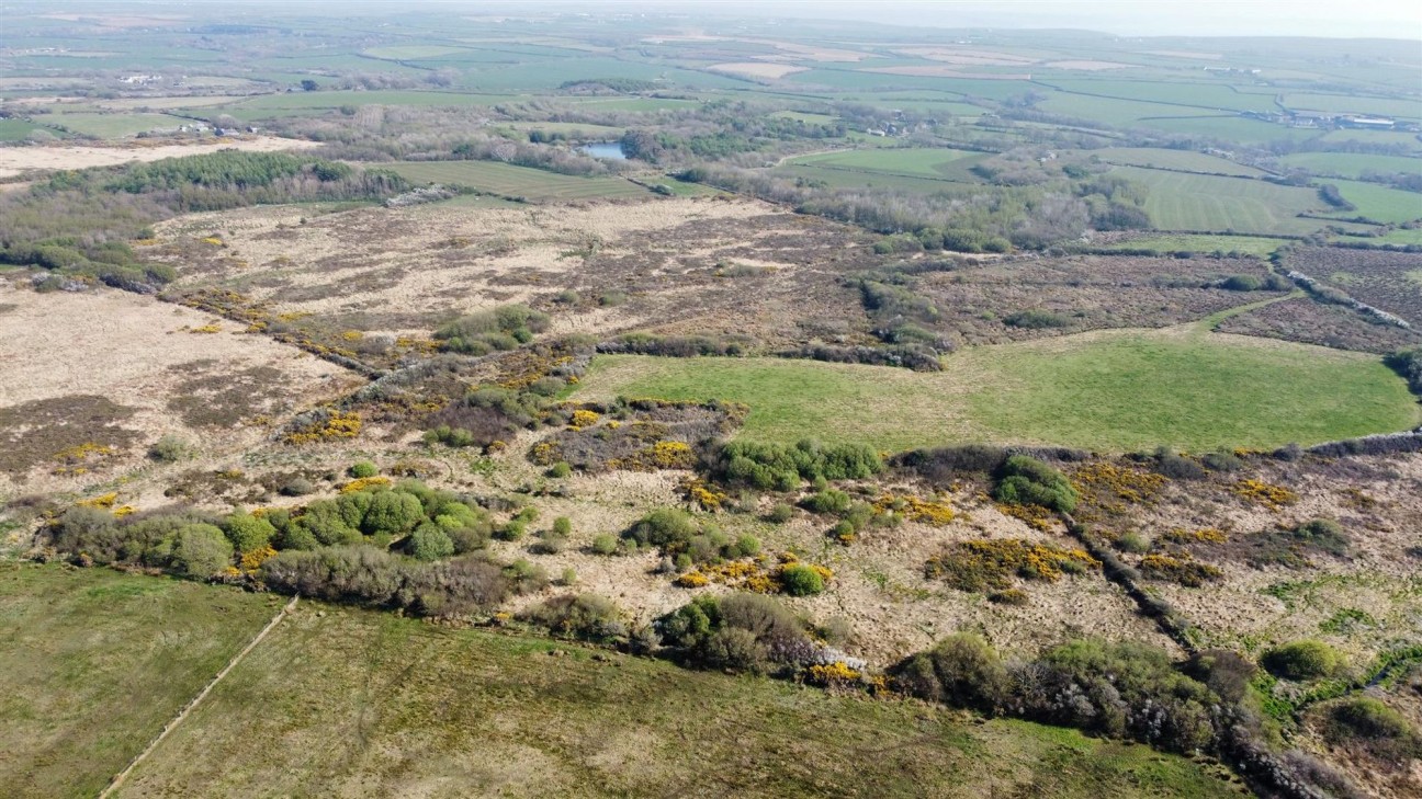 Carnhedryn, Solva, SA62