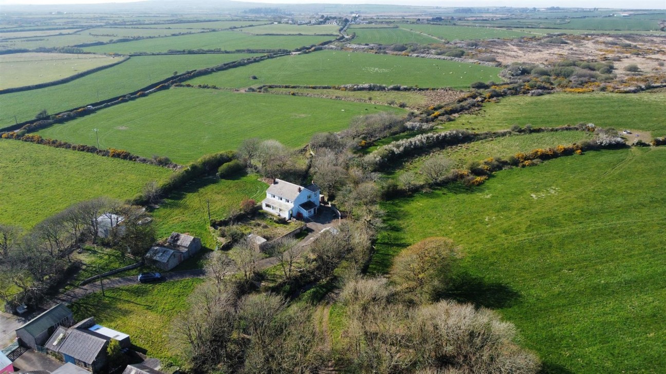 Carnhedryn, Solva, SA62