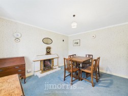 Carnhedryn, Solva, SA62