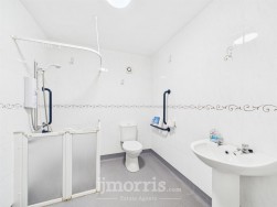 Carnhedryn, Solva, SA62