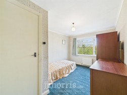 Carnhedryn, Solva, SA62