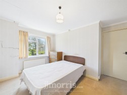 Carnhedryn, Solva, SA62