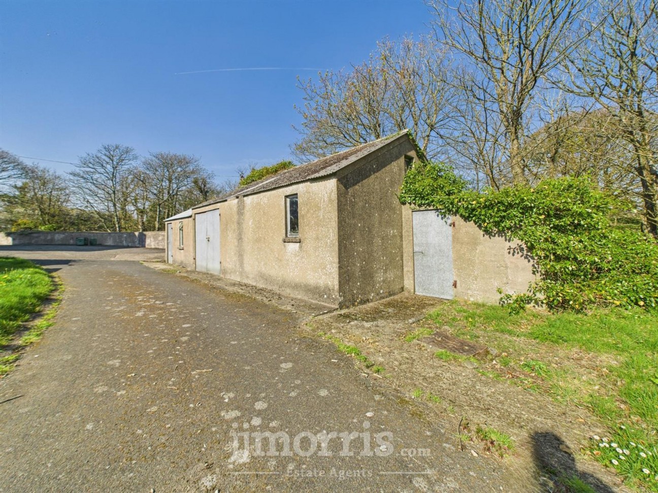 Carnhedryn, Solva, SA62