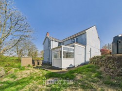 Carnhedryn, Solva, SA62