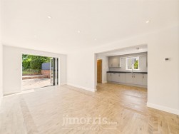 15 St. Davids Road, Letterston, SA62