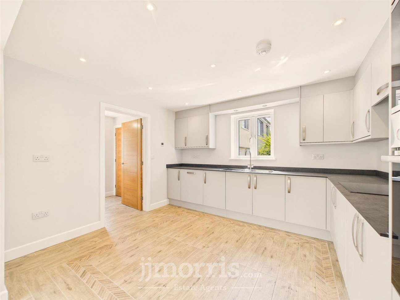 15 St. Davids Road, Letterston, SA62