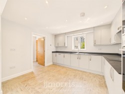 15 St. Davids Road, Letterston, SA62