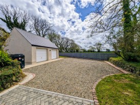 15 St. Davids Road, Letterston, SA62