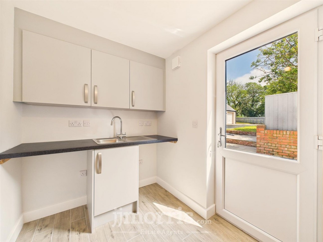 15 St. Davids Road, Letterston, SA62