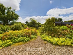 Lampeter Velfrey, Narberth, SA67