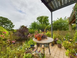 Pilot Street, St. Dogmaels, SA43