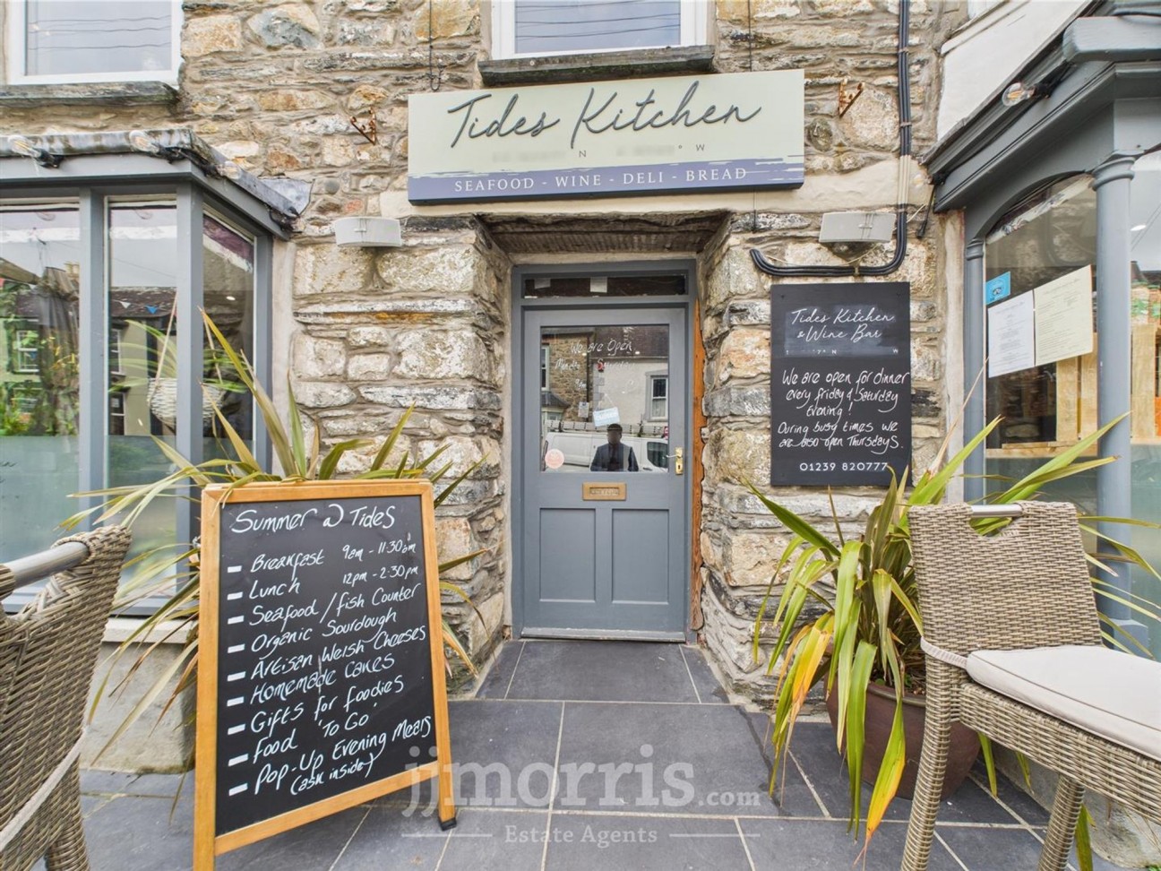 Market Street, Fountain House Market Street, SA42