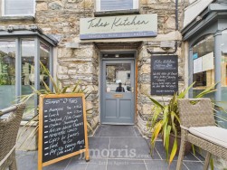 Market Street, Fountain House Market Street, SA42