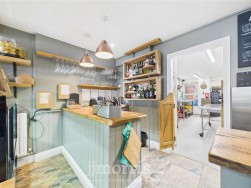 Market Street, Fountain House Market Street, SA42