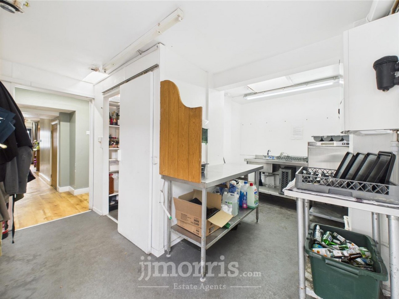 Market Street, Fountain House Market Street, SA42