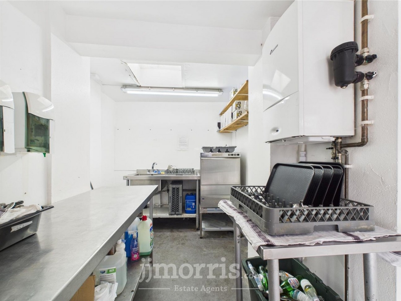 Market Street, Fountain House Market Street, SA42