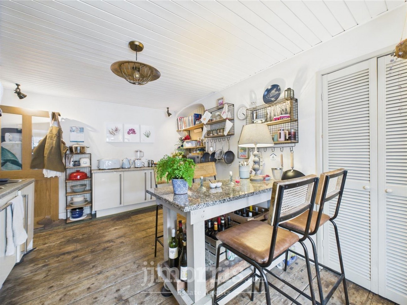 Market Street, Fountain House Market Street, SA42