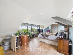 Market Street, Fountain House Market Street, SA42