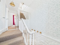 Upper St. Mary Street, Newport, SA42