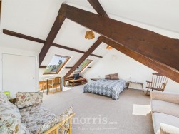 Upper St. Mary Street, Newport, SA42