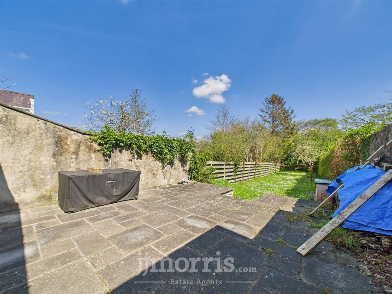 Upper St. Mary Street, Newport, SA42