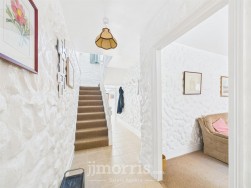 Upper St. Mary Street, Newport, SA42