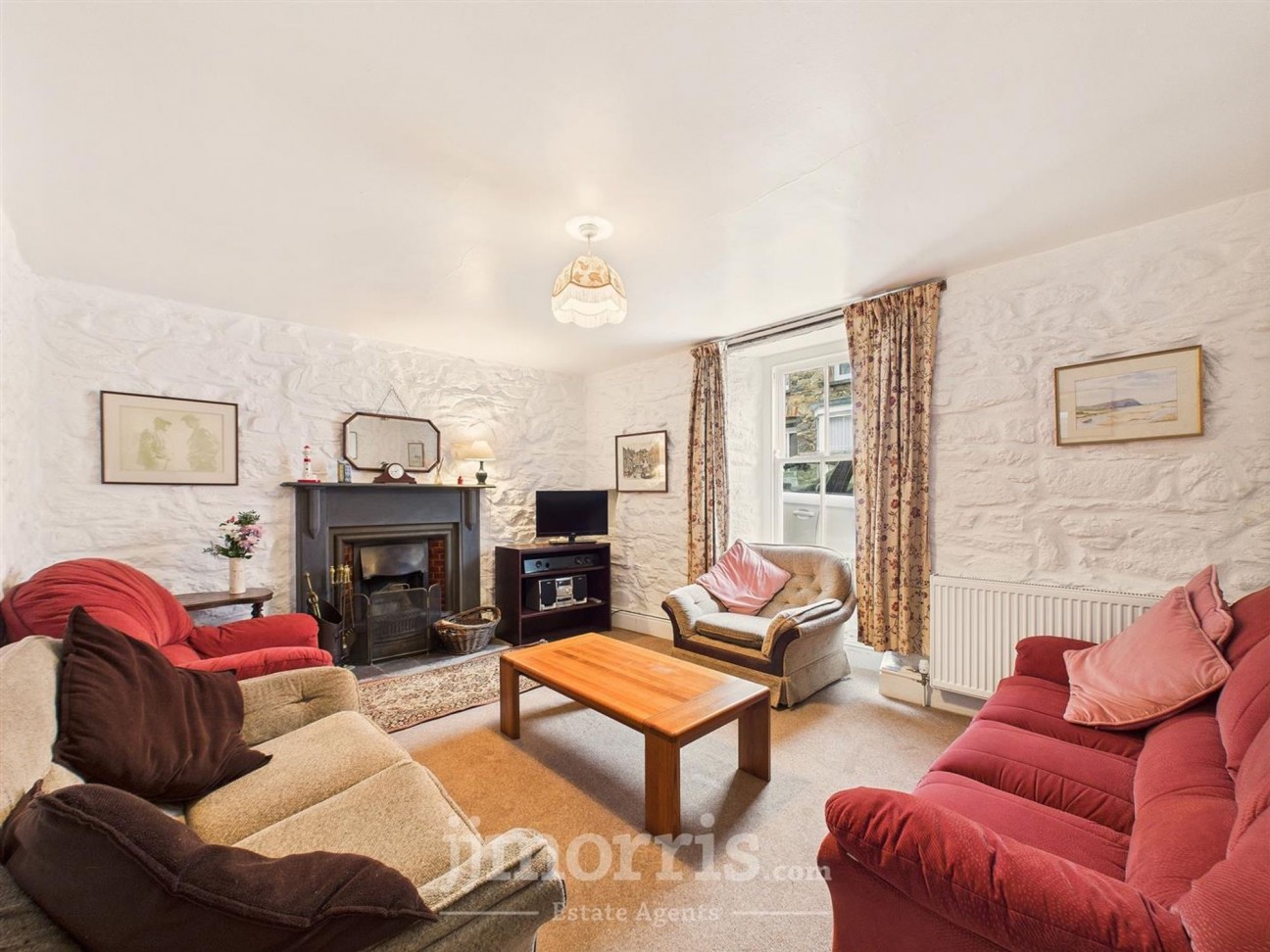 Upper St. Mary Street, Newport, SA42