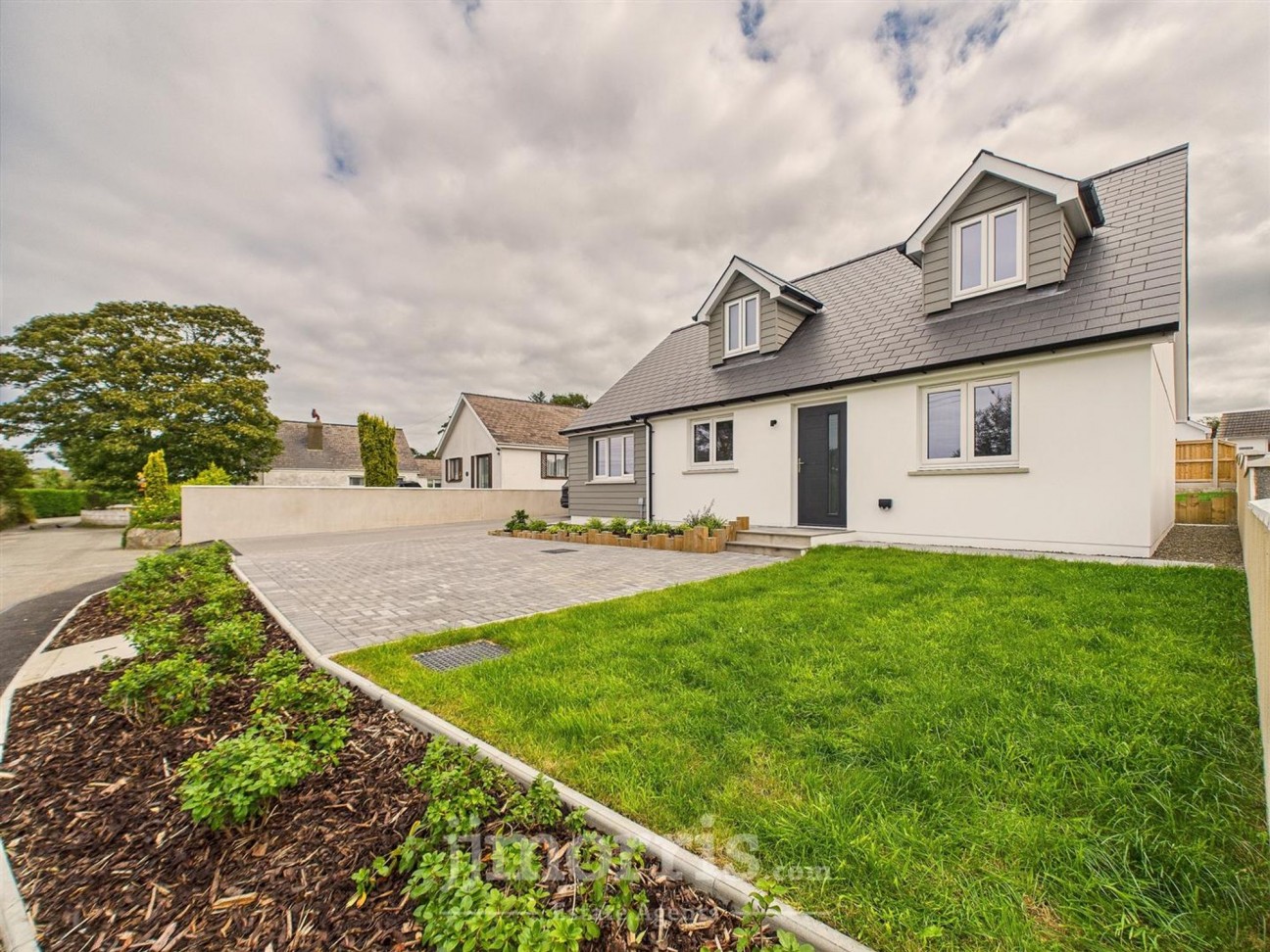 Bryn Y Mor Lane, Fishguard, SA65