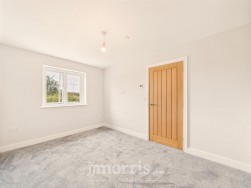 Bryn Y Mor Lane, Fishguard, SA65