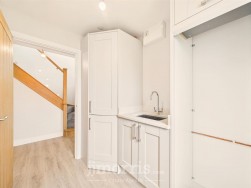 Bryn Y Mor Lane, Fishguard, SA65