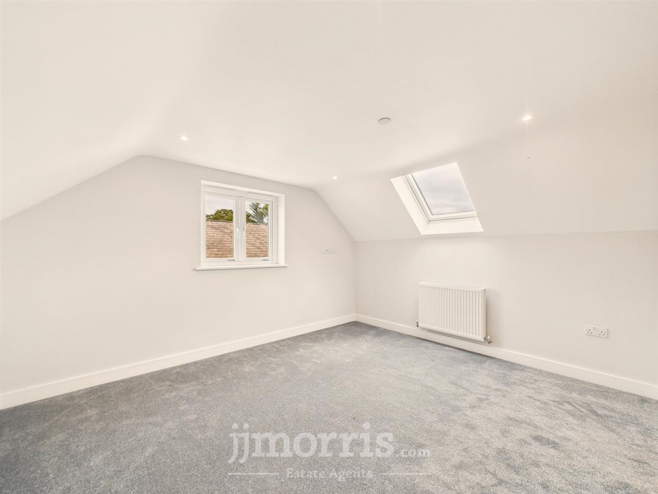 Bryn Y Mor Lane, Fishguard, SA65