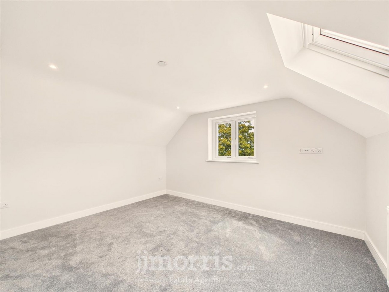 Bryn Y Mor Lane, Fishguard, SA65