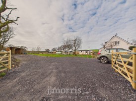 Llandissilio, Clynderwen, SA66