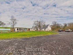 Llandissilio, Clynderwen, SA66
