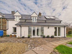 Llandissilio, Clynderwen, SA66
