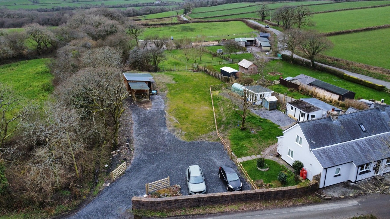 Llandissilio, Clynderwen, SA66