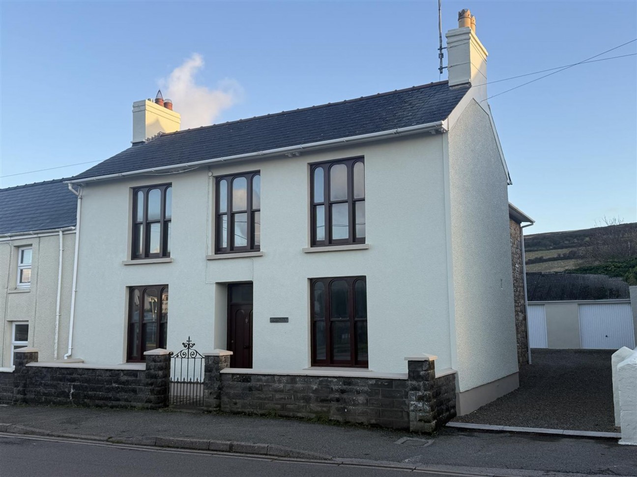 Dinas Cross, Newport, SA42