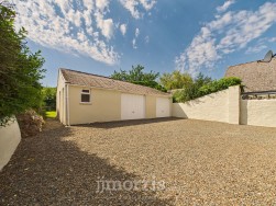 Dinas Cross, Newport, SA42